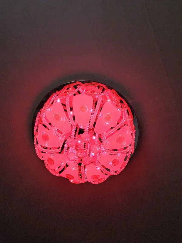 Продаётся люстра потолочная RGB — фото 2