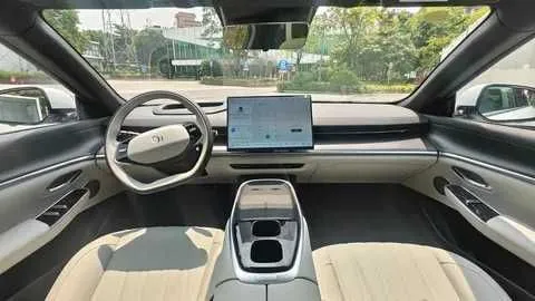 Changan nevo A07 electr 701 km boshlangich 30% tolov bilan nasya savdo — фото 2