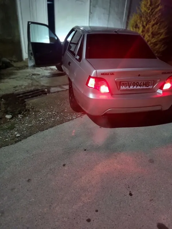 Nexia 2 2008 dons