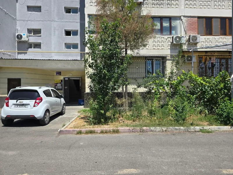 Ikkilamchi bozor, 3 xonali kvartira (Yakkasaroy tumani) 1