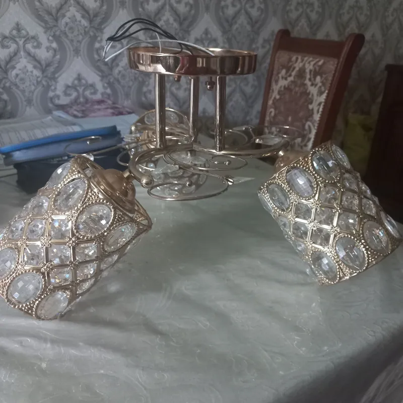 Продаётся люстра, использовалась 1 год 3