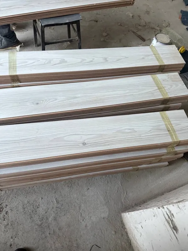 Tarket laminat sotamiz va olamiz