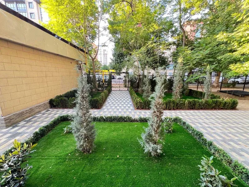Продажа помещения 56м2 + 45м2 цоколь на Ц-2, Алайский базар!!! — фото 3