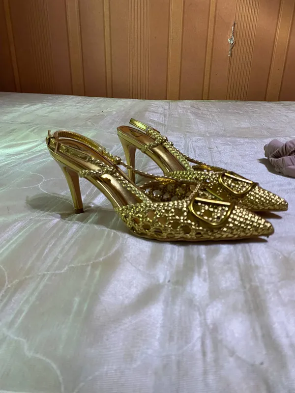 Valentino uslubidagi ayollar tuflisi — фото 1