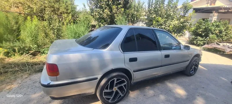 Honda Accord 4 cb3. (1992) 5