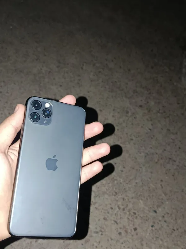 Iphone 11 pro max 1