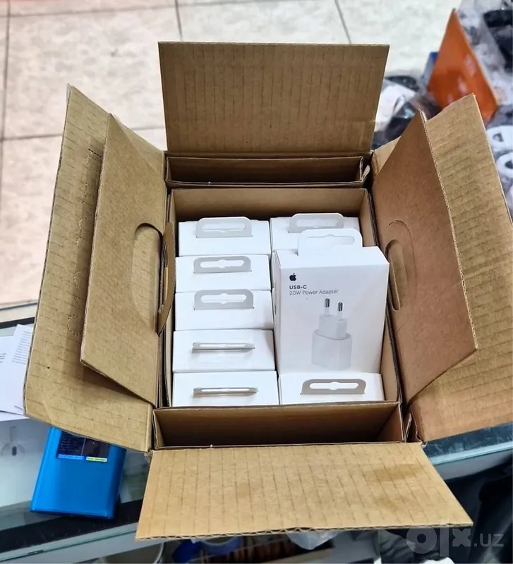 Apple Adapter Original 8 Apple Adapter Original 8