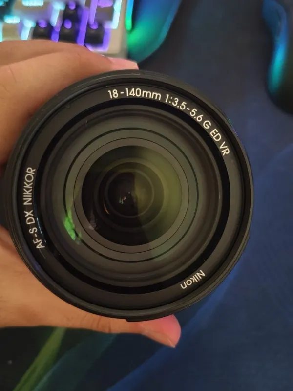 Объектив NIKKOR AF-S 18-140mm 1:3.5-5.6G ED,VR,DX Nikon 4 Объектив NIKKOR AF-S 18-140mm 1:3.5-5.6G ED,VR,DX Nikon 4