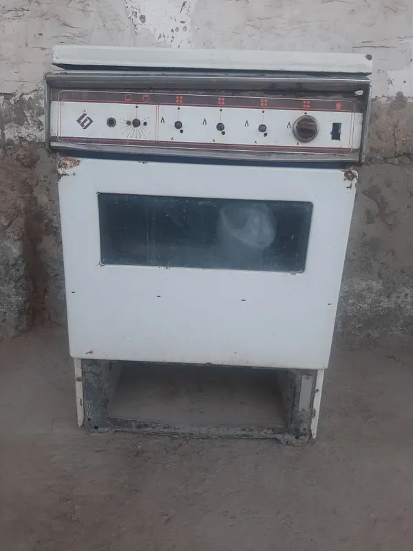 Кухонный газ плита 1