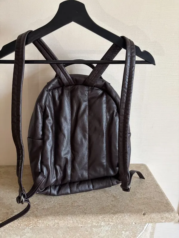 Продам рюкзак KANISHKA 3 Продам рюкзак KANISHKA 3