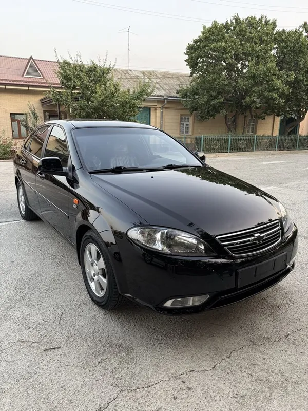 Chevrolet Jentra 3-P elegant plus Prapan Gaz Yumshoq balon Stop — фото 1