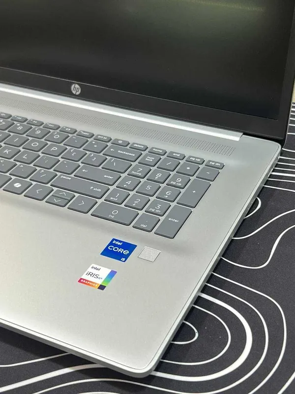 HP Laptop 17 intel i5-1334U/8/512/Display 17'3 FHD IPS — фото 1