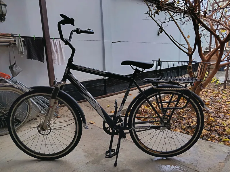 Velosiped sotiladi.