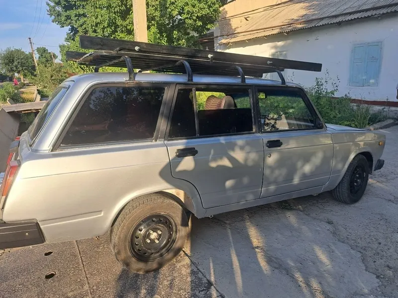 Vaz 2104 sotiladi 4