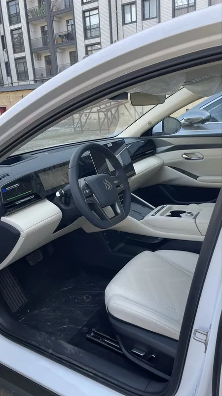 BYD qin L 545 km full + Garantiya Avtasalonda BYD seal 6 elektr !! — фото 4