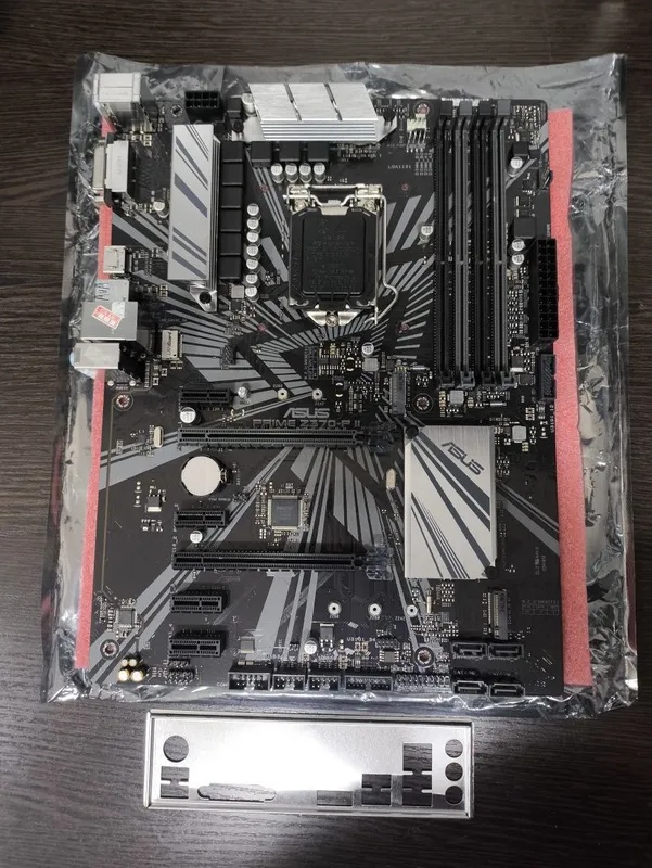 Новая! Янги! Asus Prime Z370P-II