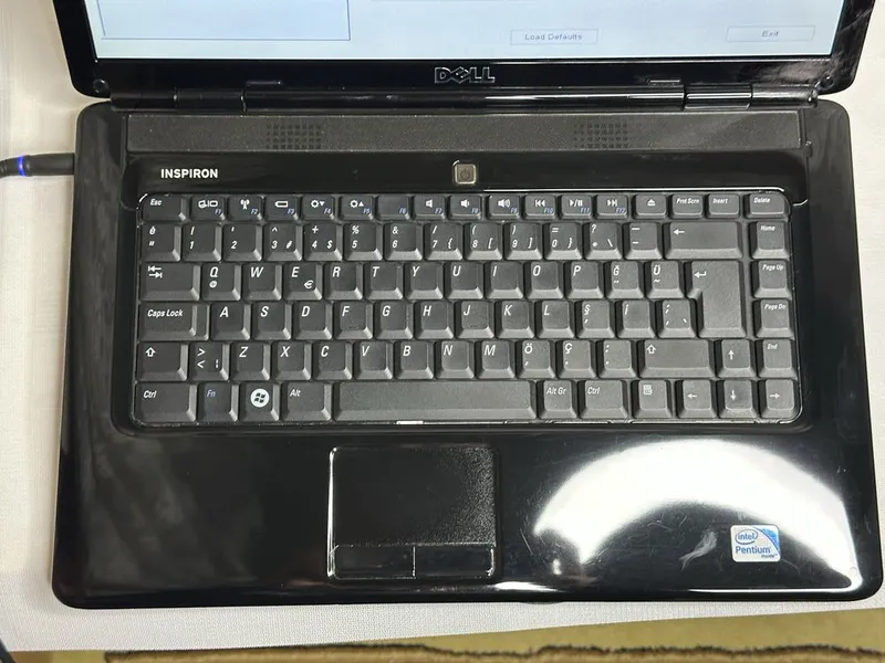 Продается ноутбук Dell Inspiron 15 Laptop intel T3200 2.0GHz, 2/320 — фото 5