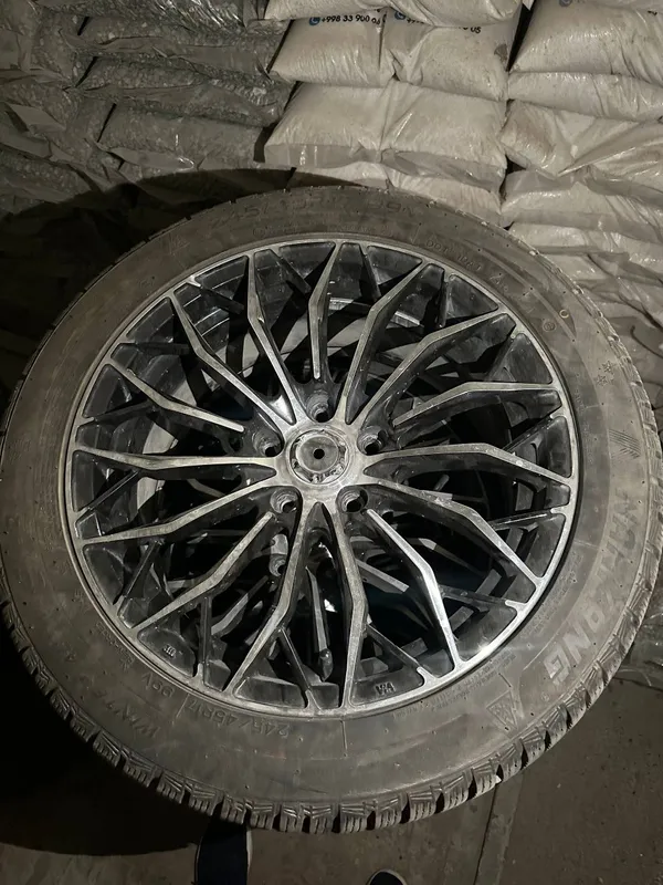 Продам отличные диски R17 с зимними шинами Nankang 245/45/17 1 Продам отличные диски R17 с зимними шинами Nankang 245/45/17 1