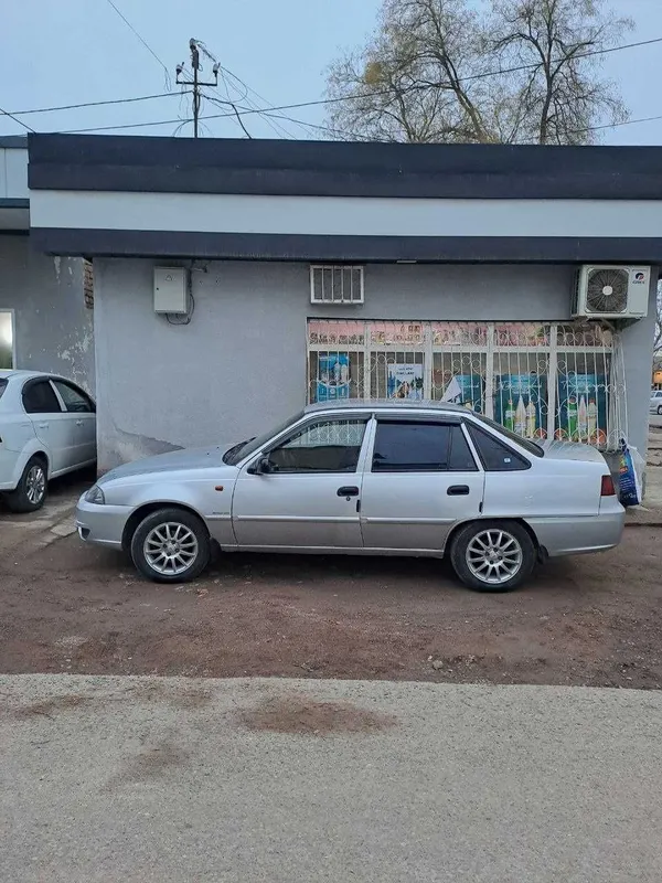 Nexia mashinasi egasi bitta zavoddan uzi olgan narxini kelishamiz — фото 2