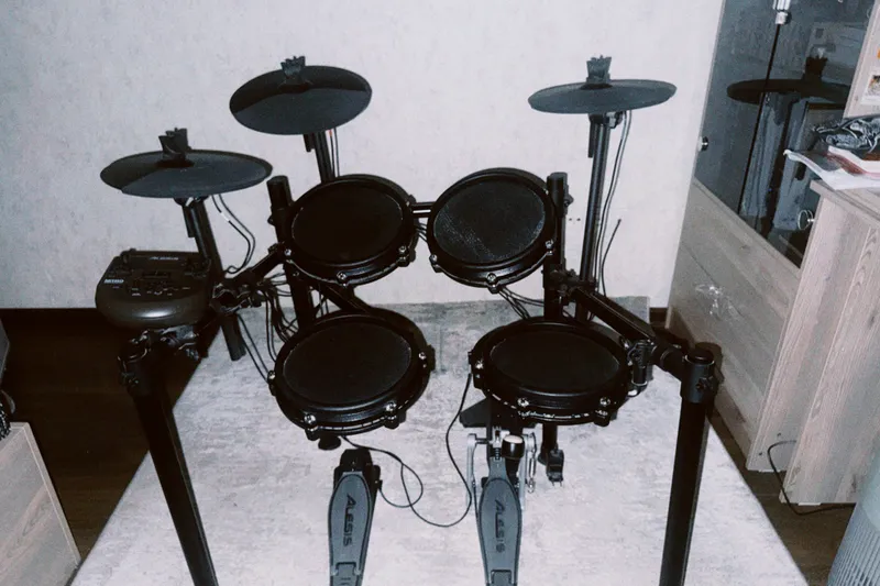 Электронная барабанная установка ALESIS NITRO — фото 1