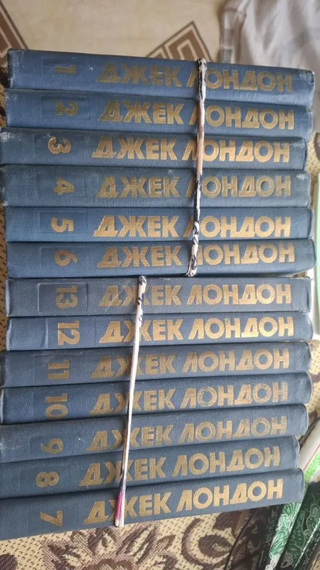 Продаю книги на русском языке.