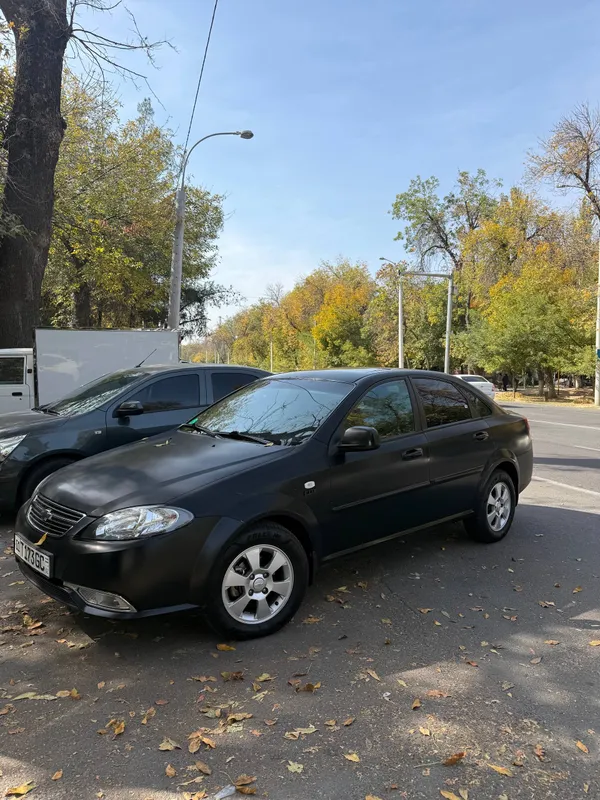 gentra 2020 avtomat 3 sotiladi 2
