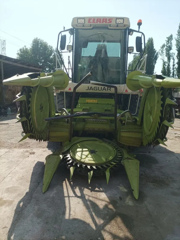 Kombayn. Комбайн. CLAAS Jaguar 850 1 Kombayn. Комбайн. CLAAS Jaguar 850 1