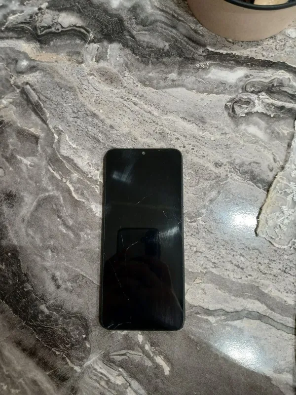 Redmi 12C, korobka dokument bor