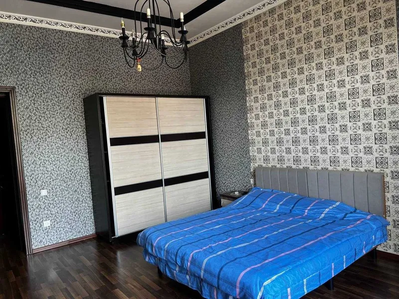 Катта Мирабад задняя часть Мирабад Авеню. ДОМ 6 Комнат 8
