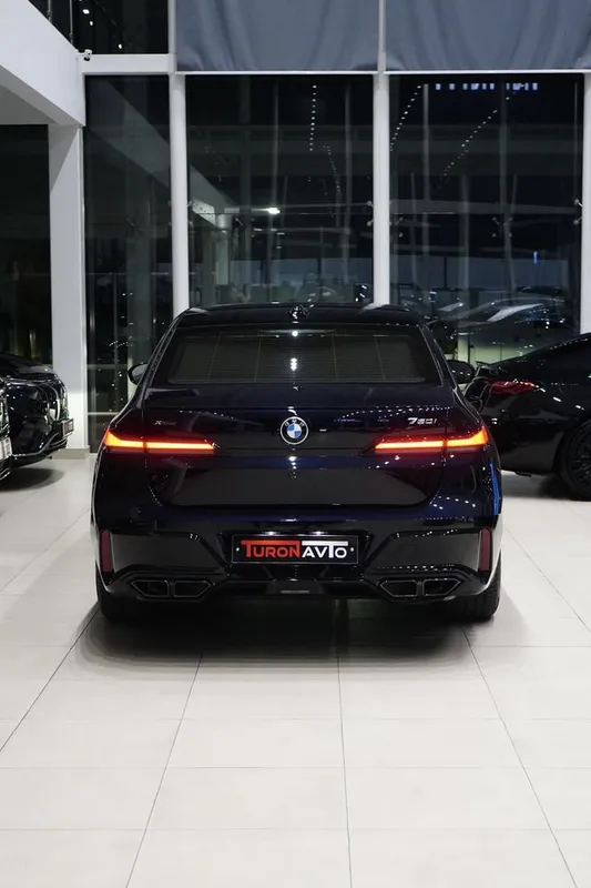 BMW 760i xDrive Hybrid 2025 — фото 2