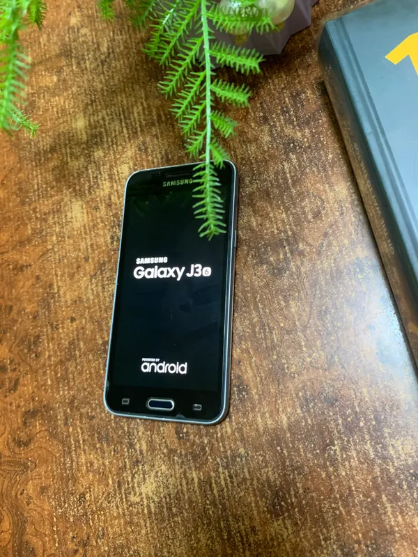 Акция Дешёвый телефон Samsung Galaxy J3 3 Акция Дешёвый телефон Samsung Galaxy J3 3