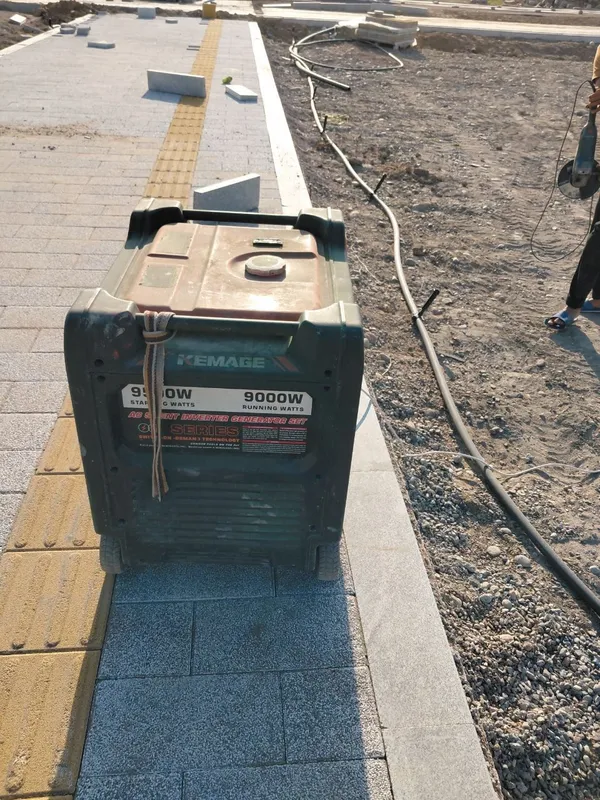 9 kVt quvvatli benzinli dvigatel-generator 4 9 kVt quvvatli benzinli dvigatel-generator 4