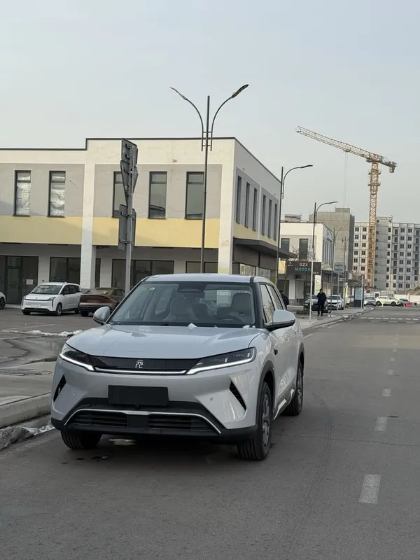 BYD Yuan up Smart drive 401 chegirma narxlada — фото 2