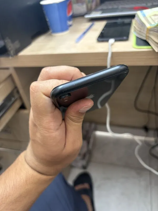 Iphone XR 64gb srochna 4 Iphone XR 64gb srochna 4