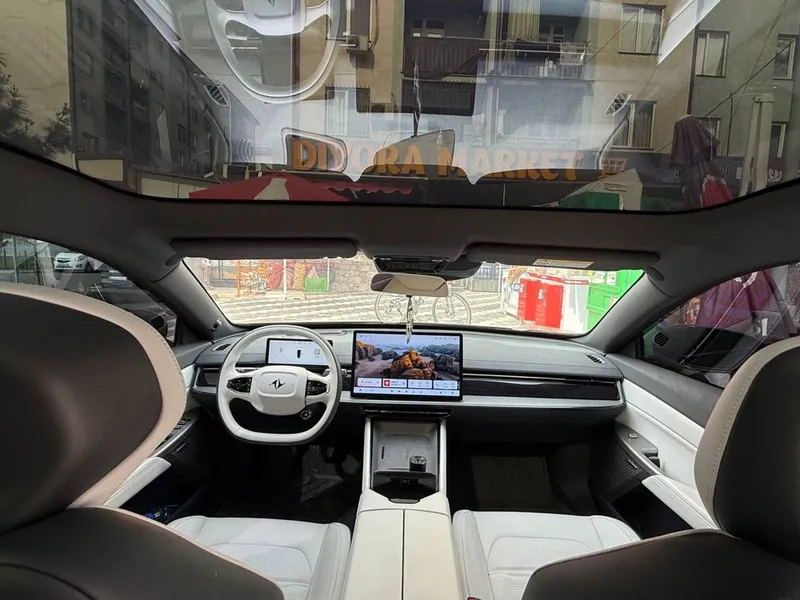 Dongfeng 007 hybrid — фото 3