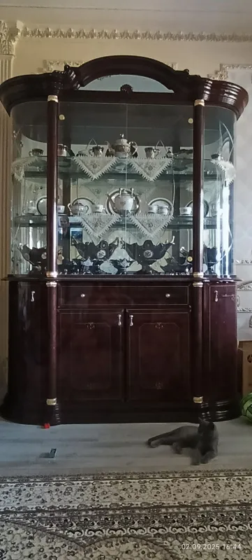 Mebel xolati zor
