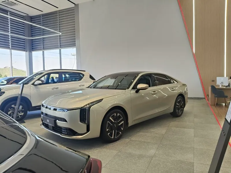 Kia K8 Prestige 3.5