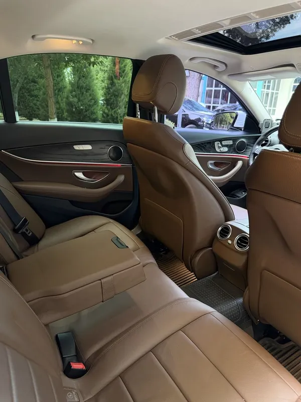 Mercedes Benz W213 E200 6 Mercedes Benz W213 E200 6