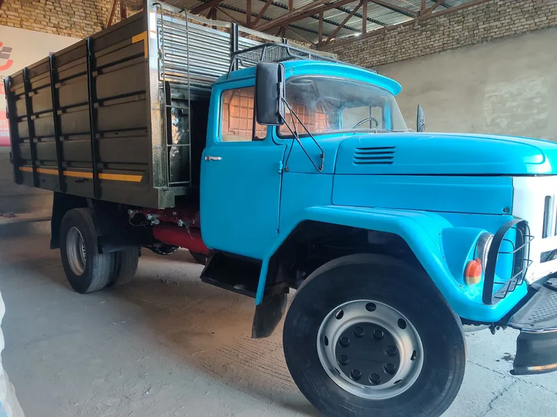Zil MMZ 554 Samosval 2
