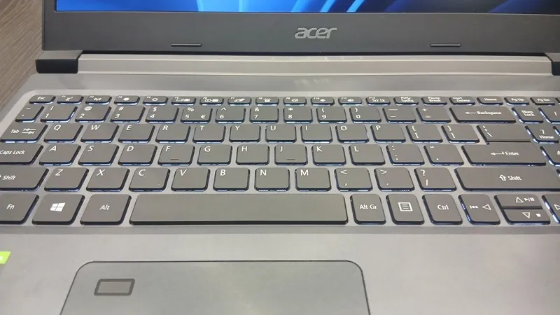 Acer core(TM) i5 10300H A715-75G — фото 2