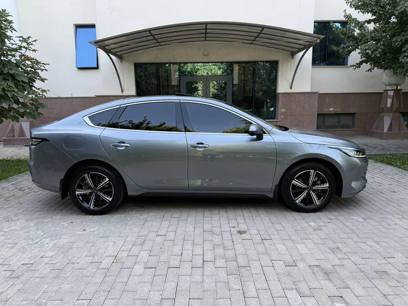 BYD Chazor Avtomobili srochno sotiladi o’zimni nomimda holati ideal 5 BYD Chazor Avtomobili srochno sotiladi o’zimni nomimda holati ideal 5