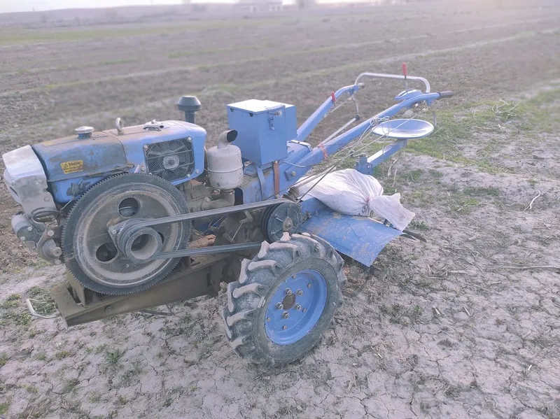 Mini traktor Zubr 1100 2 Mini traktor Zubr 1100 2