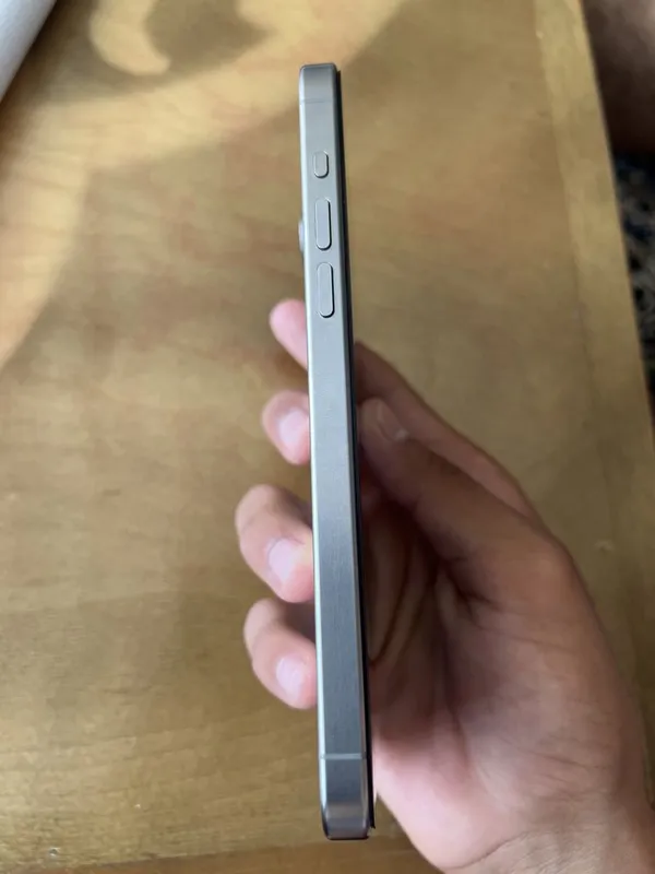 Iphone 15 Pro Max — фото 3