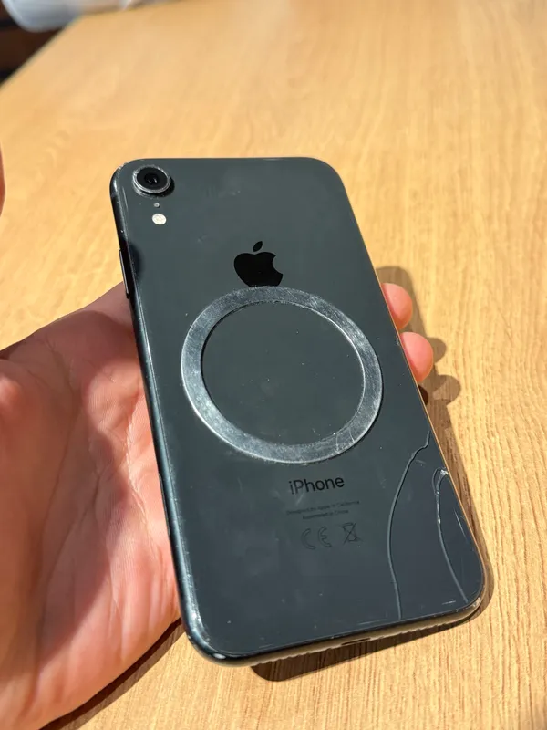 Iphone xr 128 gb qora 2