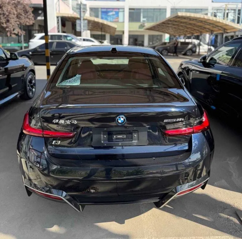 BMW i3 halol nasiyaga 4
