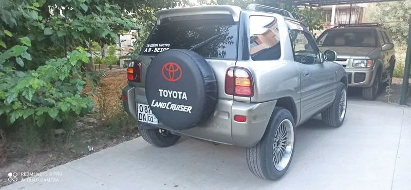 Toyota Rav4 J. karatishka obmen bor  bosa koramiz — фото 3