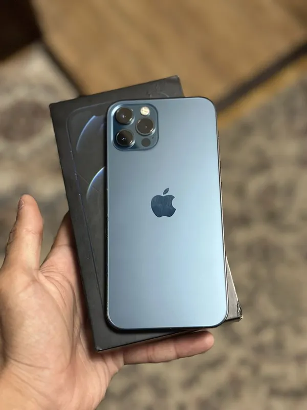 Iphone 12 pro 256GB kardok bor ideal xichqati alishmagan hammasi oznki