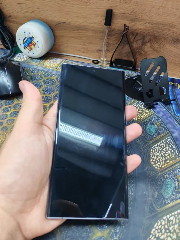 Samsung S22 Ultra 2
