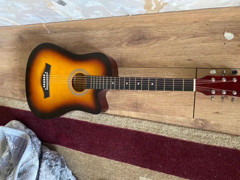 gitara sotiladi holati yangi ishlatilmagan 4