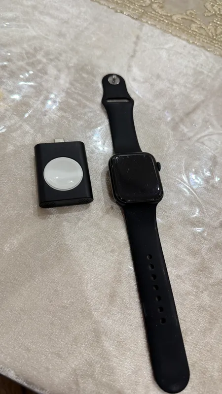 Apple watch se2 44mm GPS model